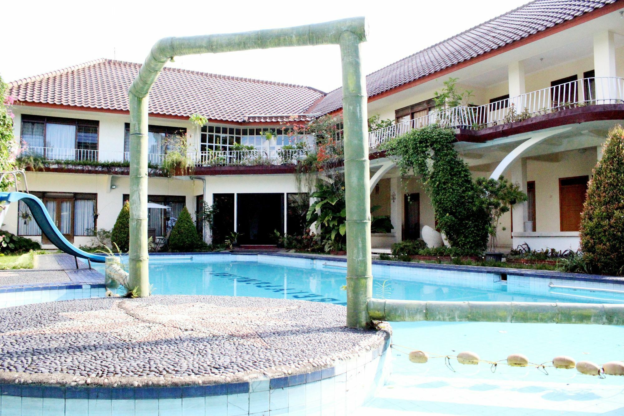 Zen Rooms Gubeng Kertajaya Surabaya Dış mekan fotoğraf
